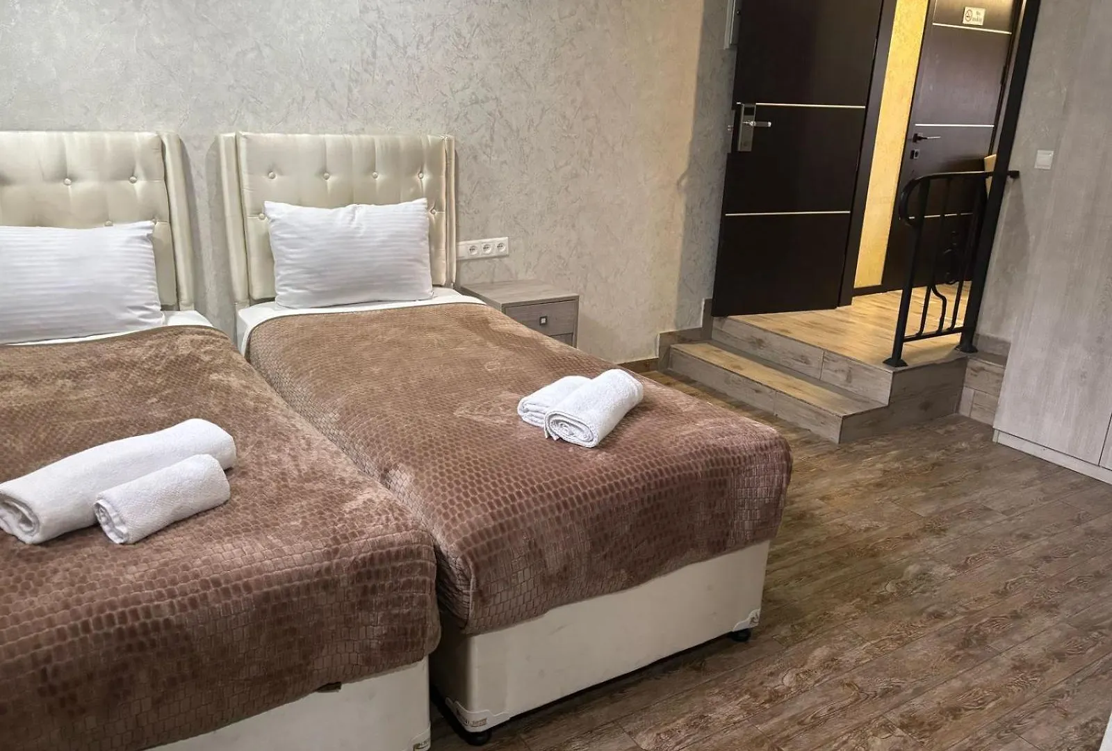 Hotel & Restaurant Terrace 21 Τυφλίδα